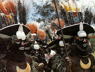 Witness rituals of Papua New Guinea tribal people.